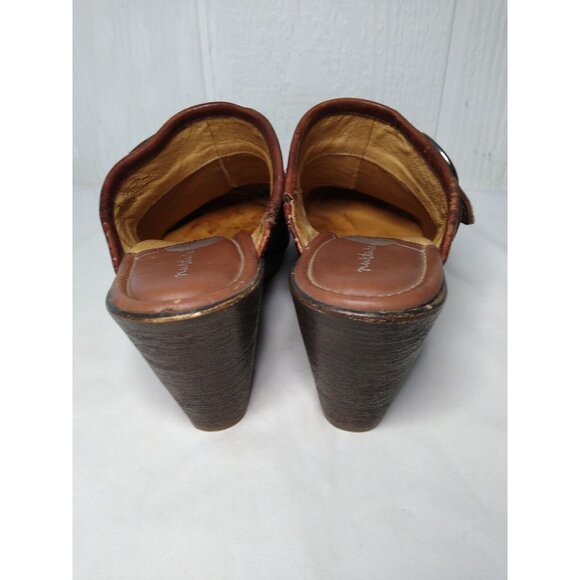Nurture Prairie Clog Heels Women's 9 M Shoes Brown Leather Mules Metal Studs - Picture 4 of 10